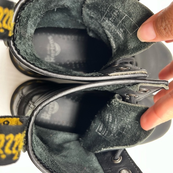 Dr. Martens 1460 8-Eye Boot for Women Size 6 - Picture 8 of 11